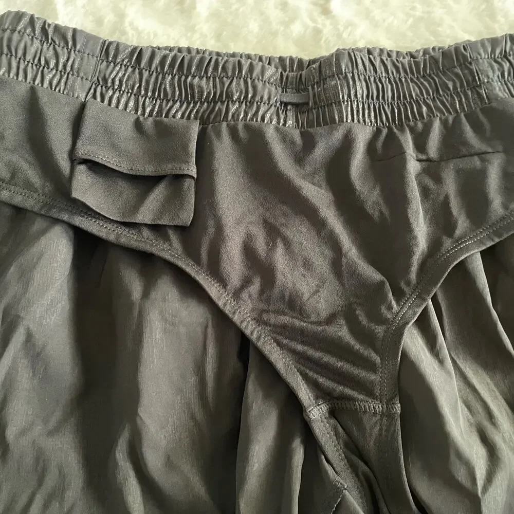 new Athleta Lined black Athletic Shorts size medium M